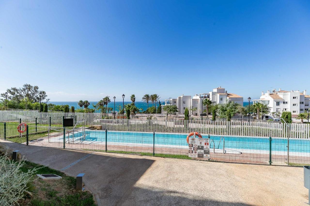 71-beachfront, Brand New Luxury Penthouse Apartamento *