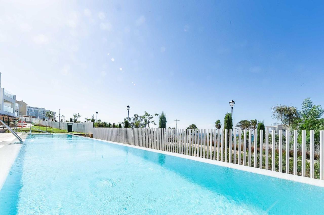 Apartamento 71-beachfront, Brand New Luxury Penthouse Benalmádena