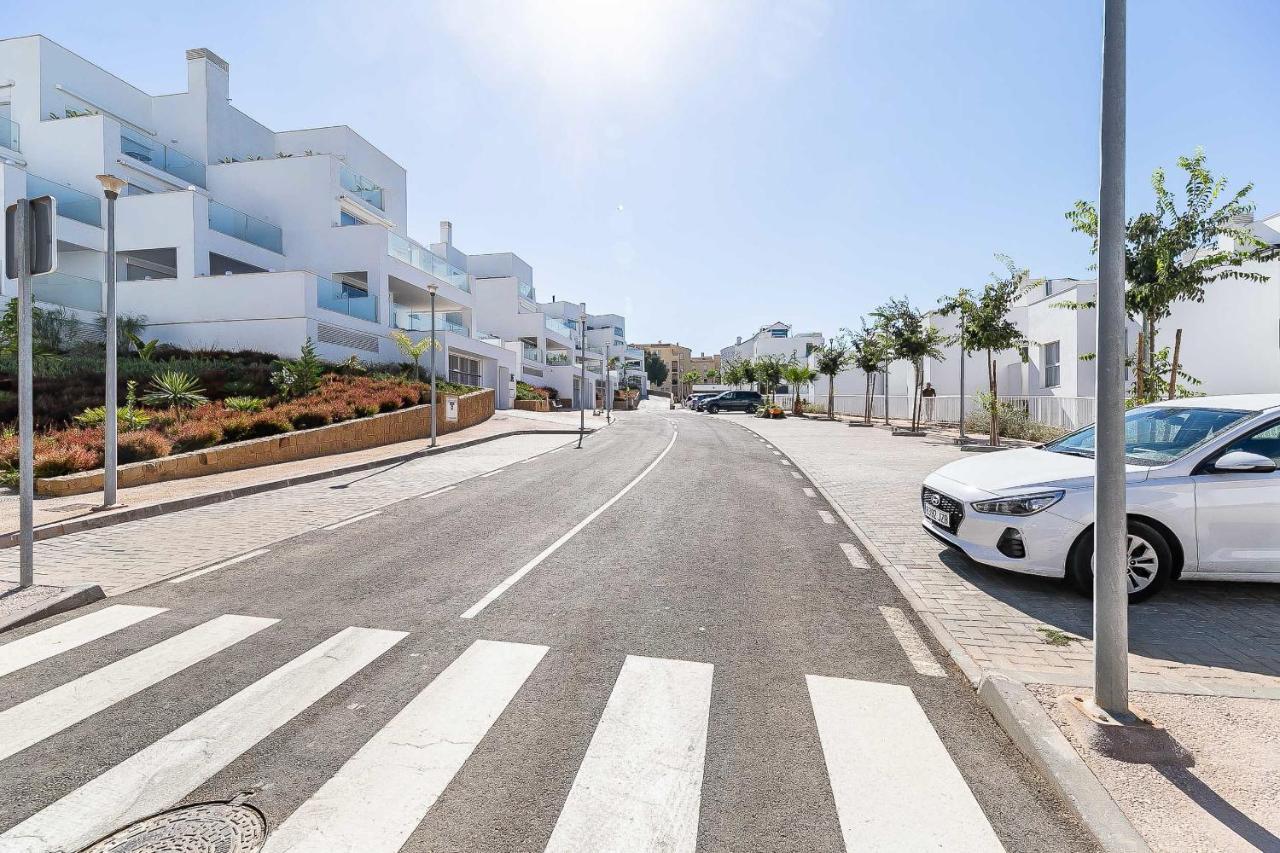 Apartamento 71-beachfront, Brand New Luxury Penthouse *