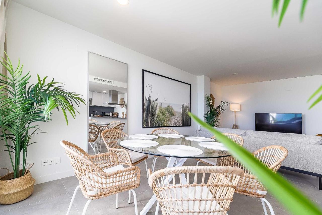Apartamento 71-beachfront, Brand New Luxury Penthouse Benalmádena